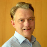 Dr. Konrad Helle