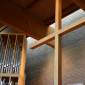 Blick auf Lätare Kreuz und Orgel innen