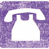 weißes Telefon auf lila Grund